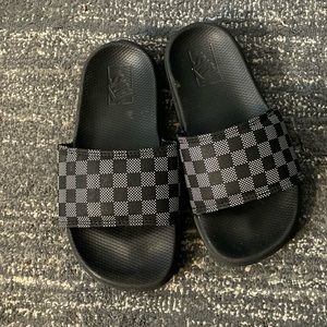 Vans slides sandals